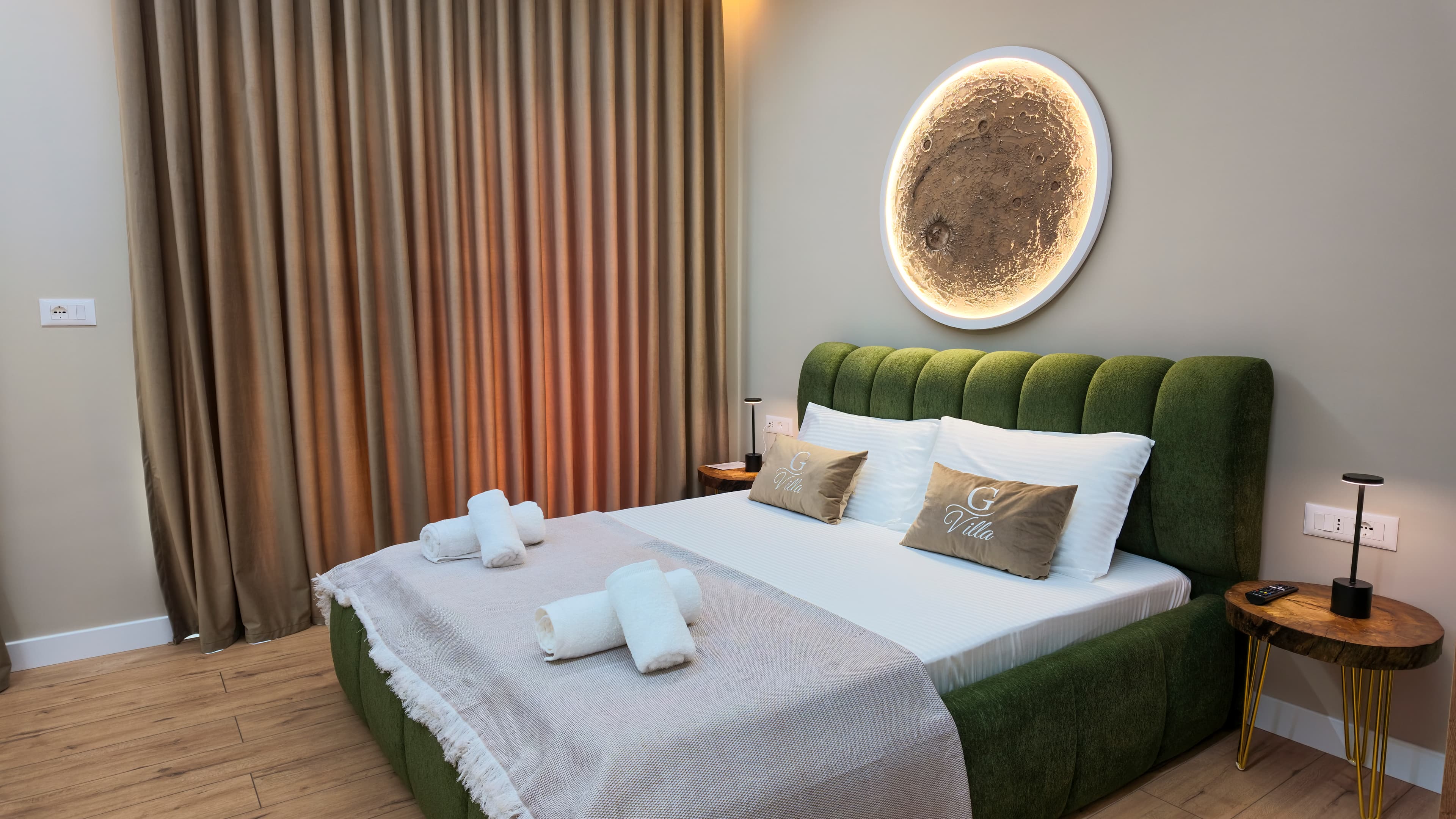 The Valley Master Suite